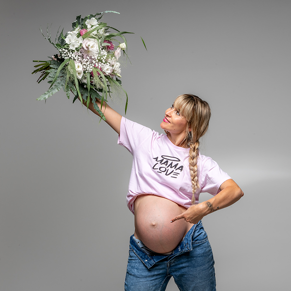  Femme enceinte en Studio à Frontignan et Sète. Photographie Olivier Leleu